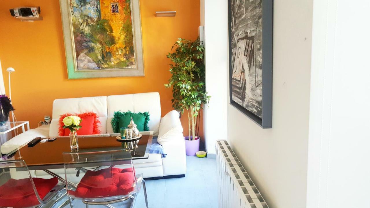 Luxury Plaza Nueva Apartamento *